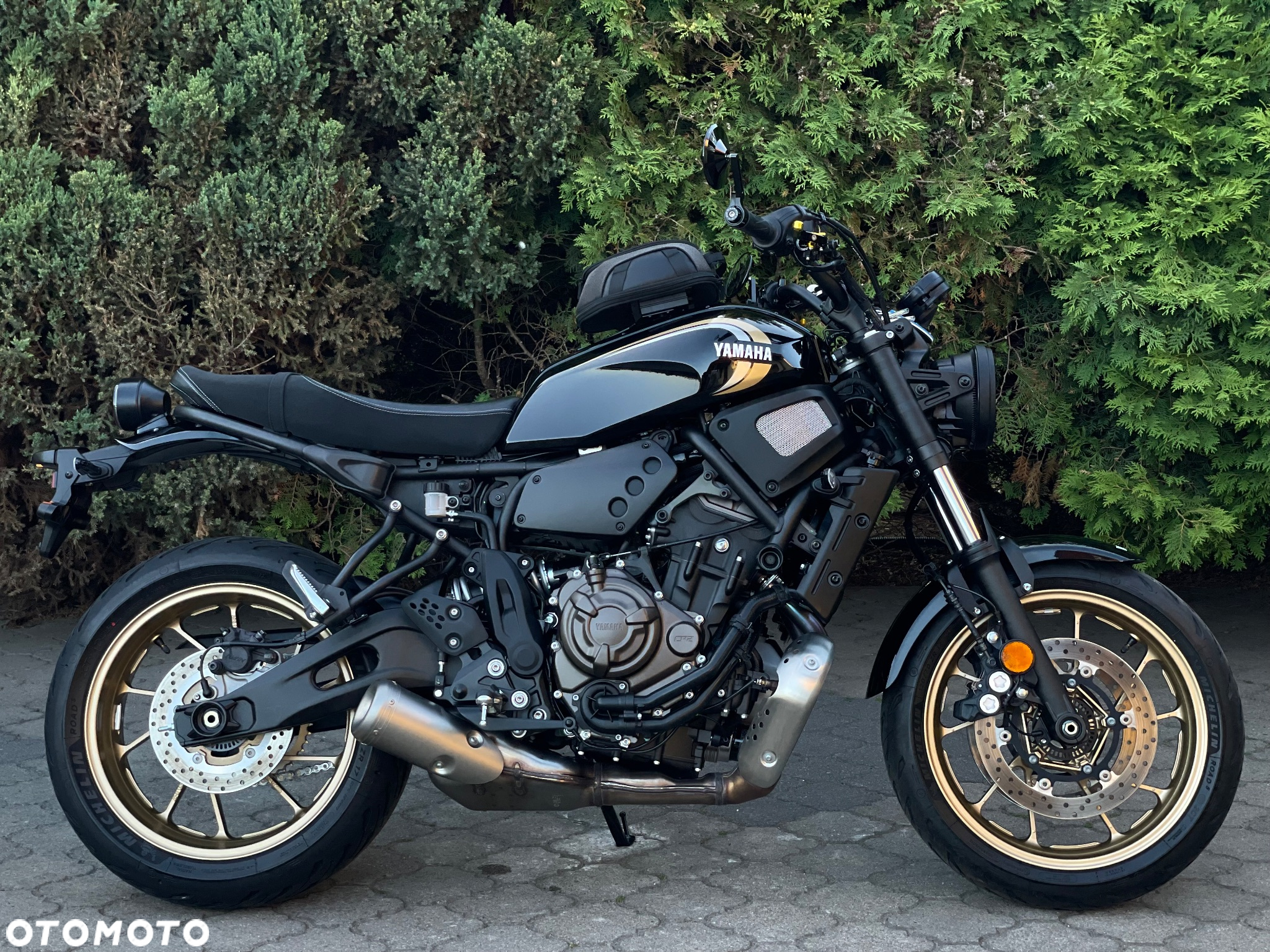 Yamaha XSR - 2