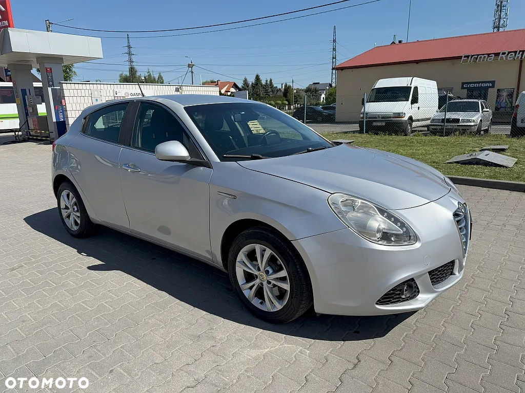 Alfa Romeo Giulietta 2.0 JTDM 16V Turismo - 3