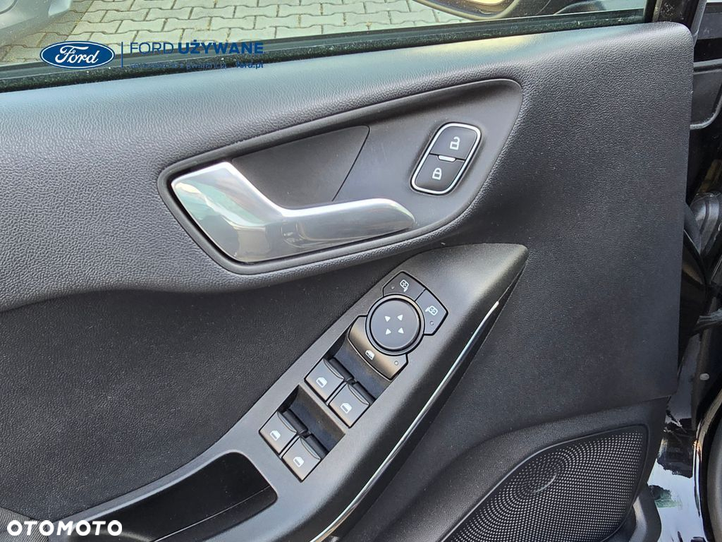 Ford Fiesta - 23