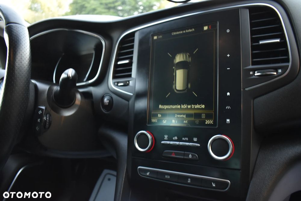 Renault Megane ENERGY dCi 130 GT LINE - 38