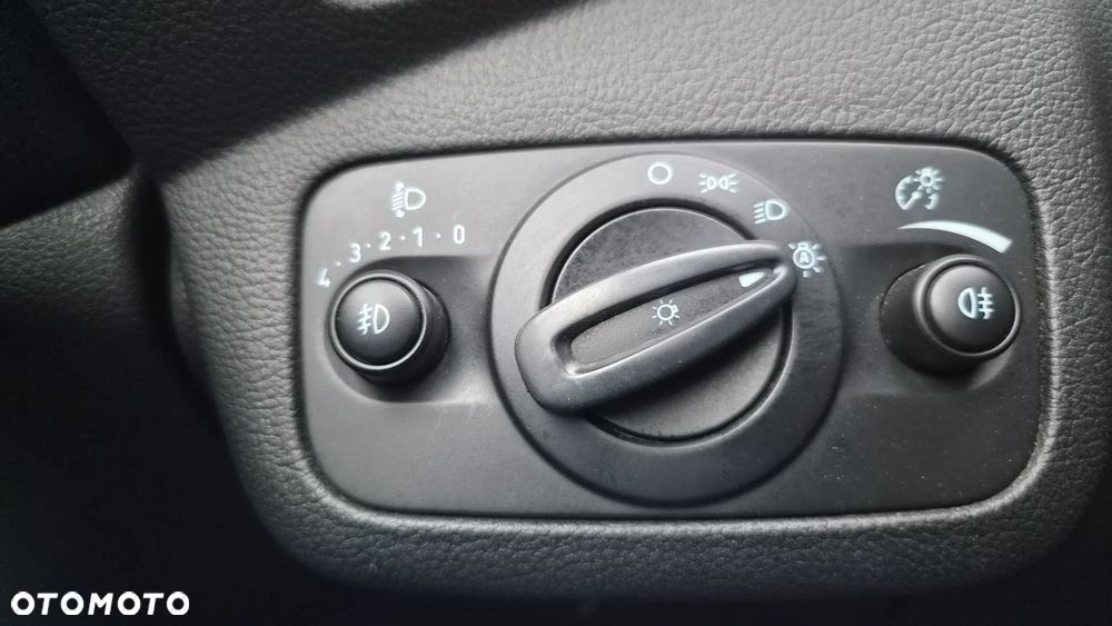 Ford Kuga 2.0 TDCi 4x4 Titanium - 31