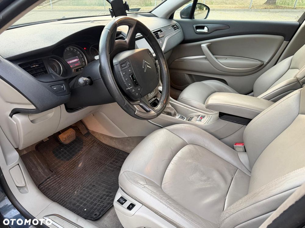 Citroën C5 2.0 HDi Exclusive - 18