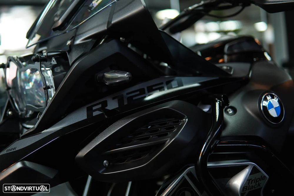 BMW R 1250 GS Adventure TRIPLE BLACK 4 Packs - 45