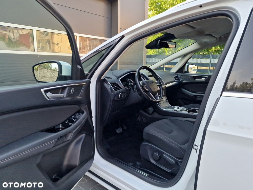 Ford S-Max 2.0 EcoBlue Titanium - 17