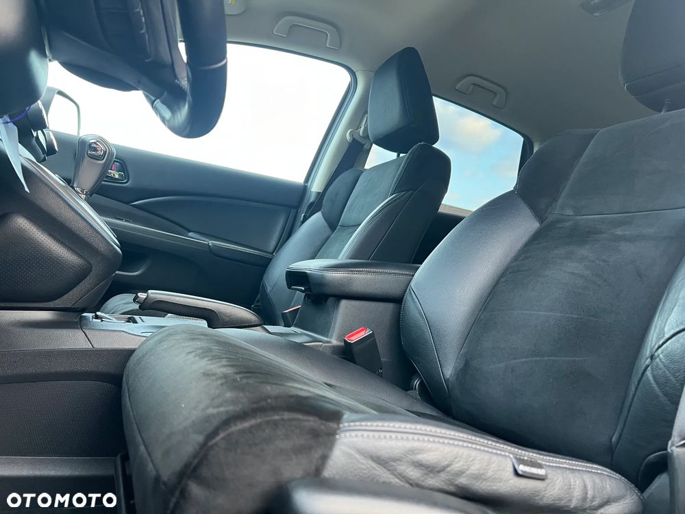 Honda CR-V 2.0i-VTEC 4WD Automatik Lifestyle - 27