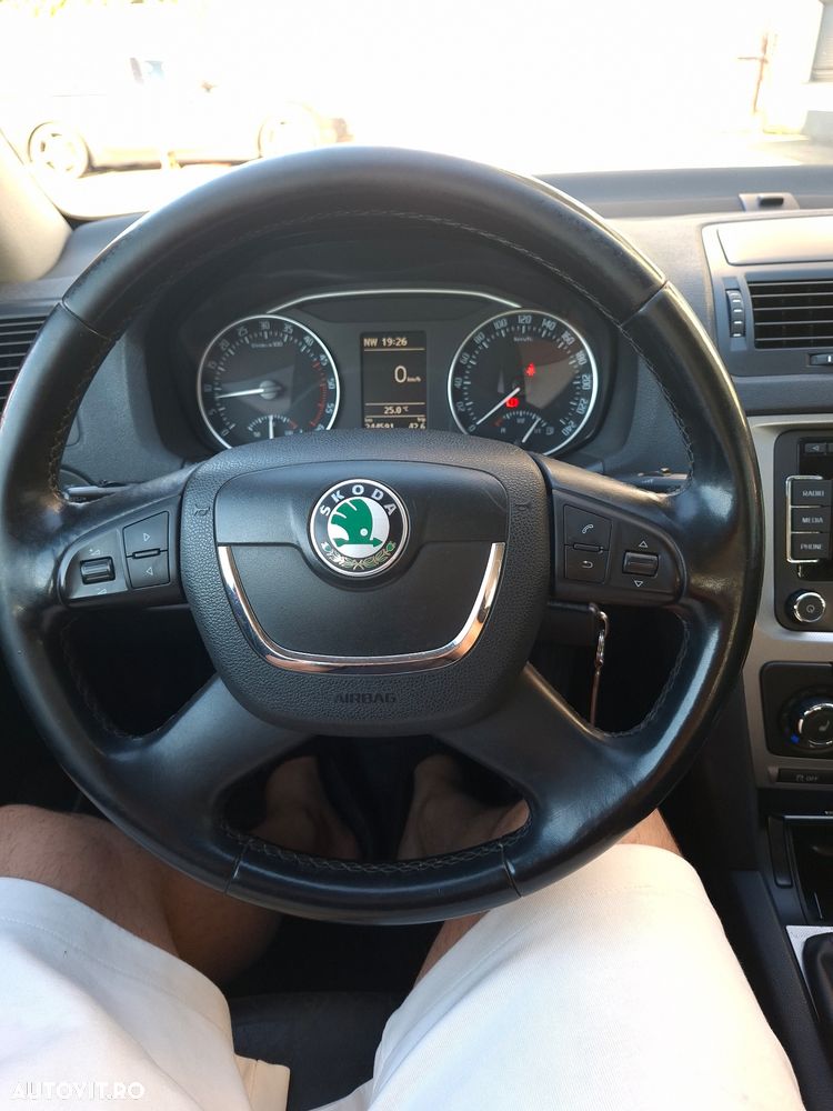 Skoda Octavia - 4