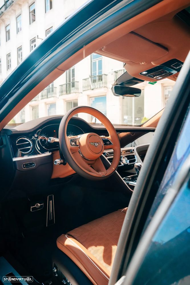 Bentley Flying Spur - 18