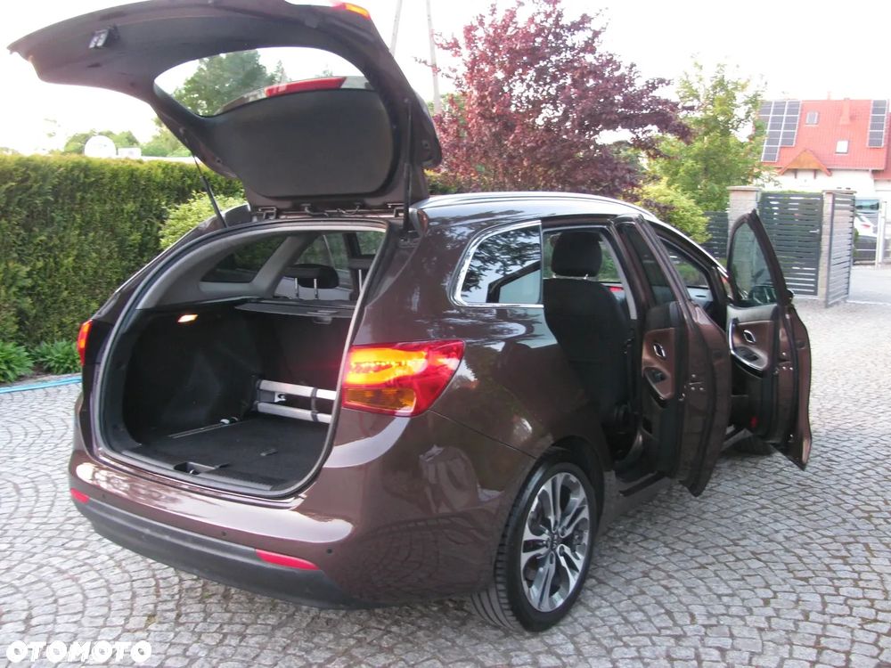 Kia Ceed 1.6 GDI DCT Platinum Edition - 14
