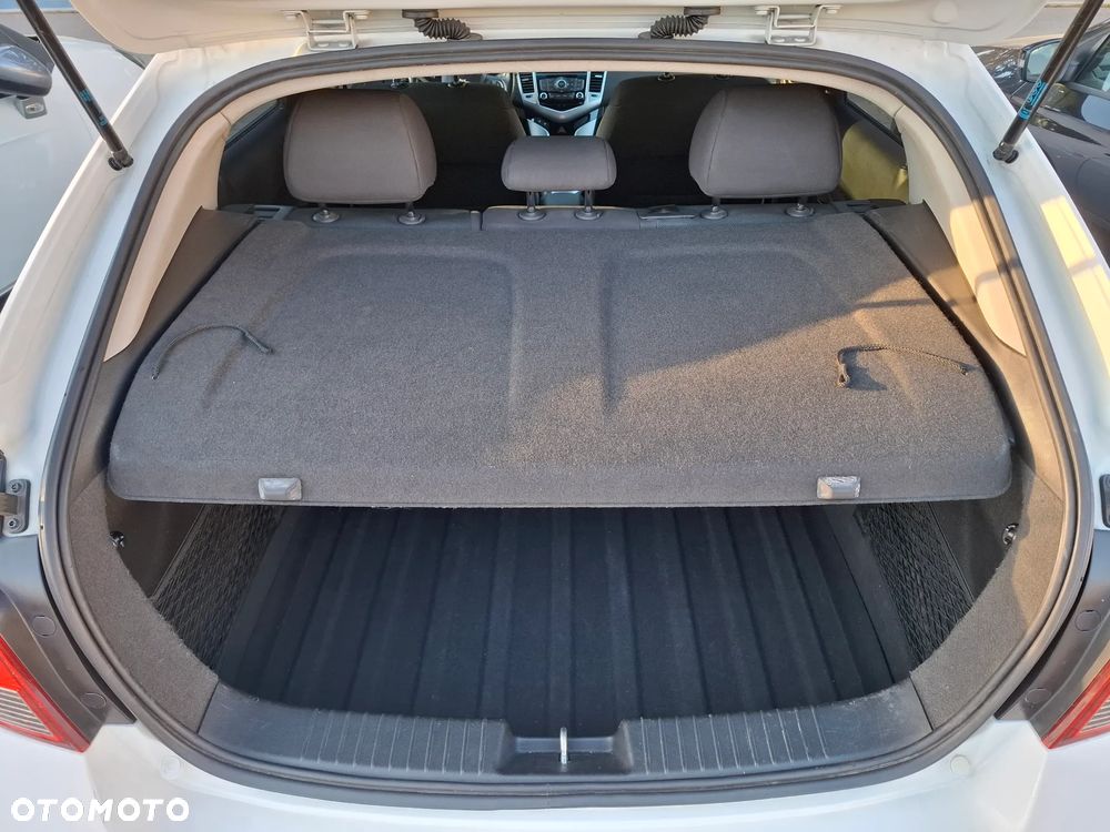 Chevrolet Cruze - 34