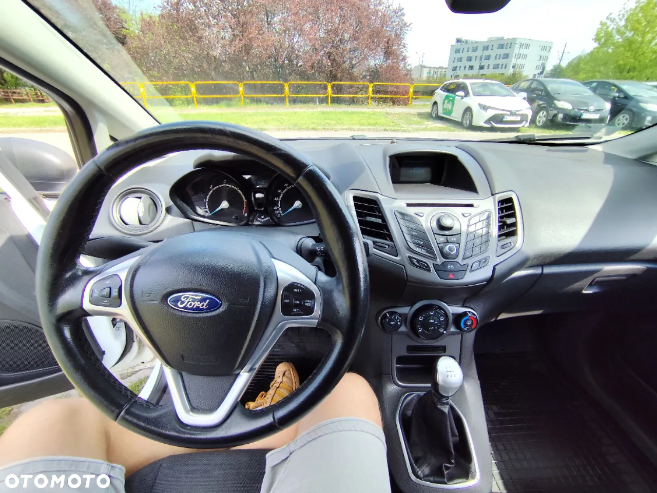 Ford Fiesta 1.5 TDCi Ambiente - 10