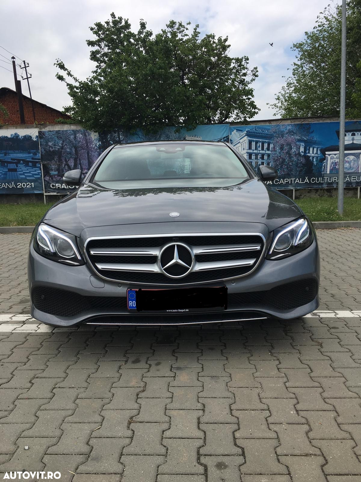 Mercedes-Benz E 220 d 9G-TRONIC - 26