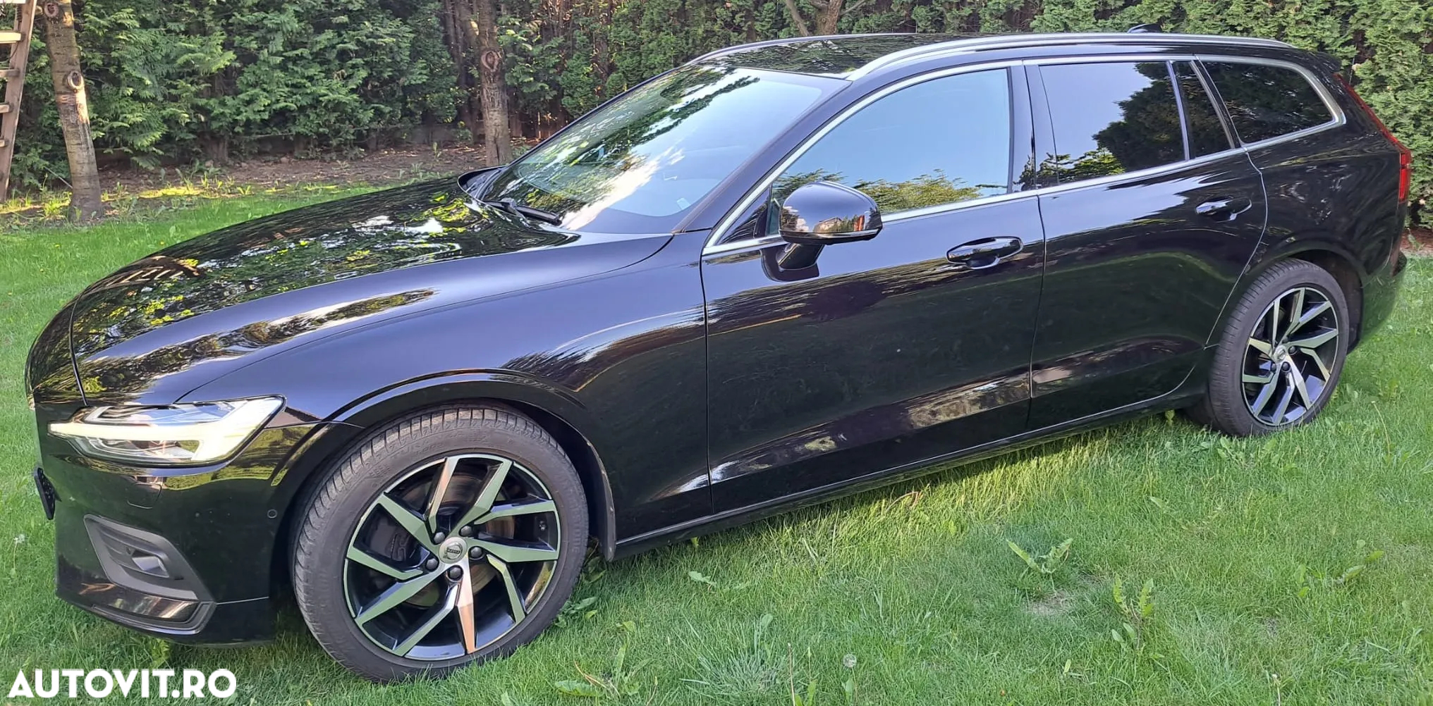 Volvo V60 T4 Momentum Pro - 8