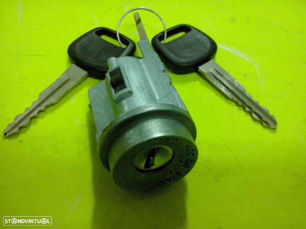 Canhão da ignição Toyota Hiace 21LK11 anos de 1996 até 2005 NOVO - 1