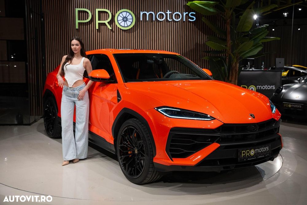 Lamborghini URUS - 8