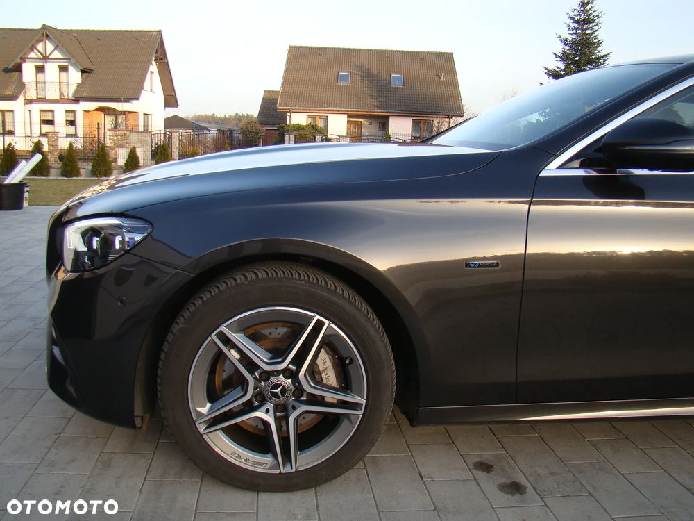 Mercedes-Benz Klasa E 300 de 9G-TRONIC AMG Line - 5