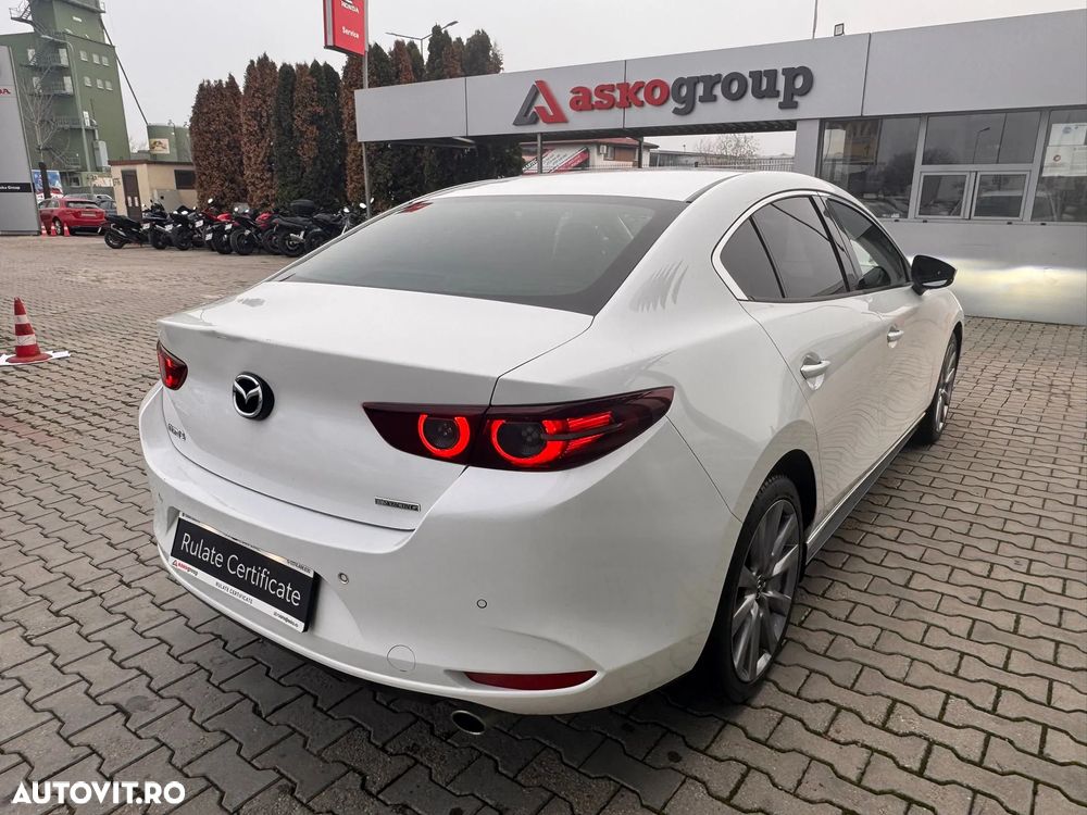 Mazda 3 e-Skyactiv G150 AT MHEV Plus - 9