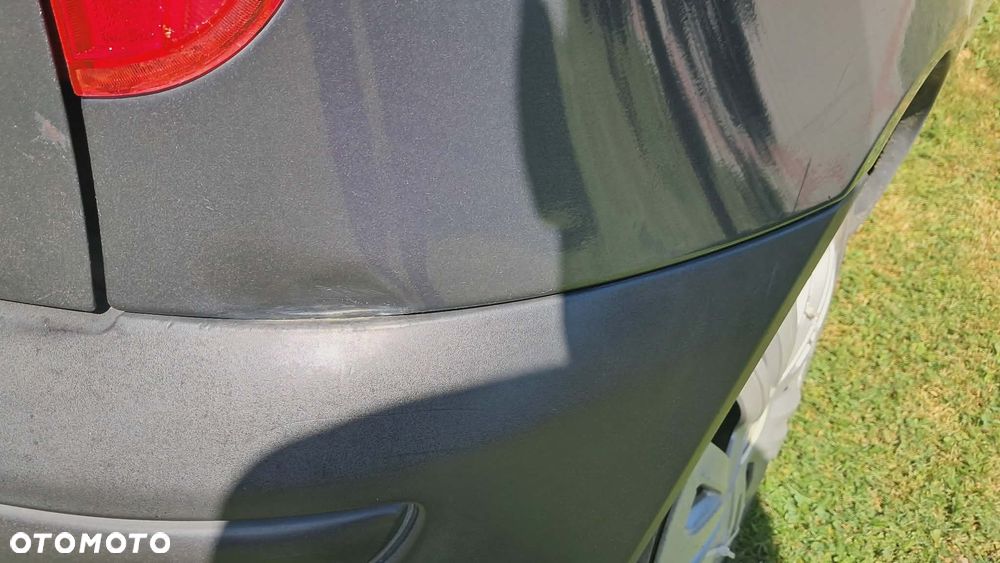 Fiat Punto 1.2 8V - 4