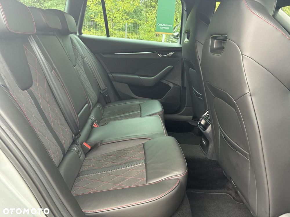 Skoda Octavia 2.0 TDI 4x4 RS DSG - 17