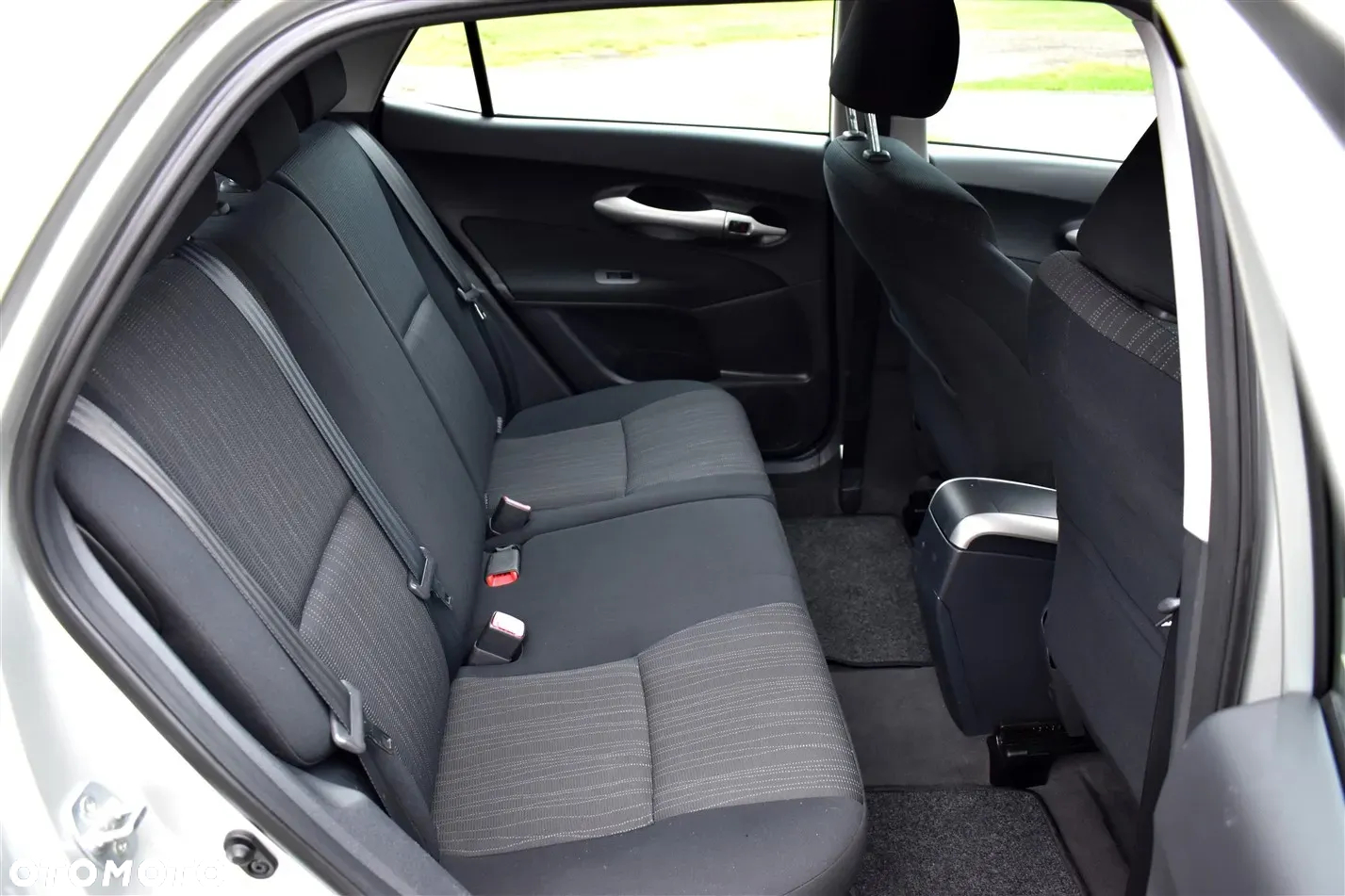 Toyota Auris 1.4 VVT-i Sol - 23