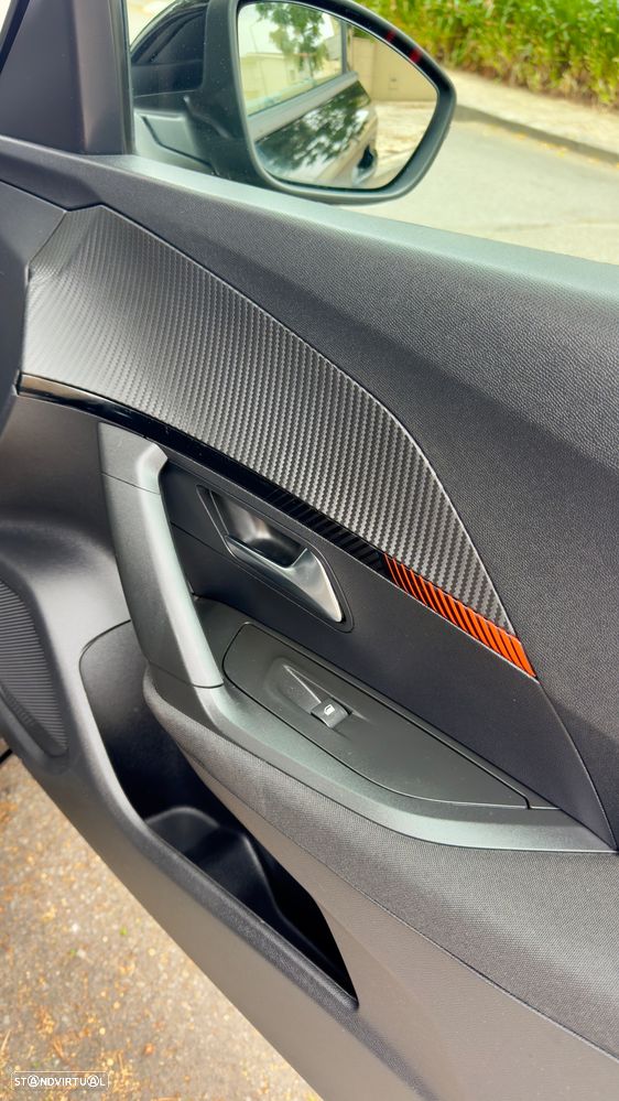 Peugeot 2008 PureTech 110 GPF Stop&Start EAT6 Active - 18