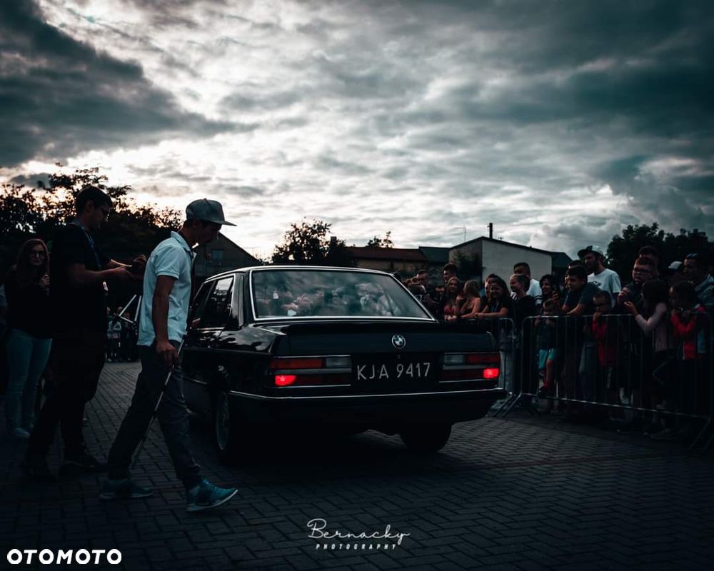 BMW Seria 5 - 12