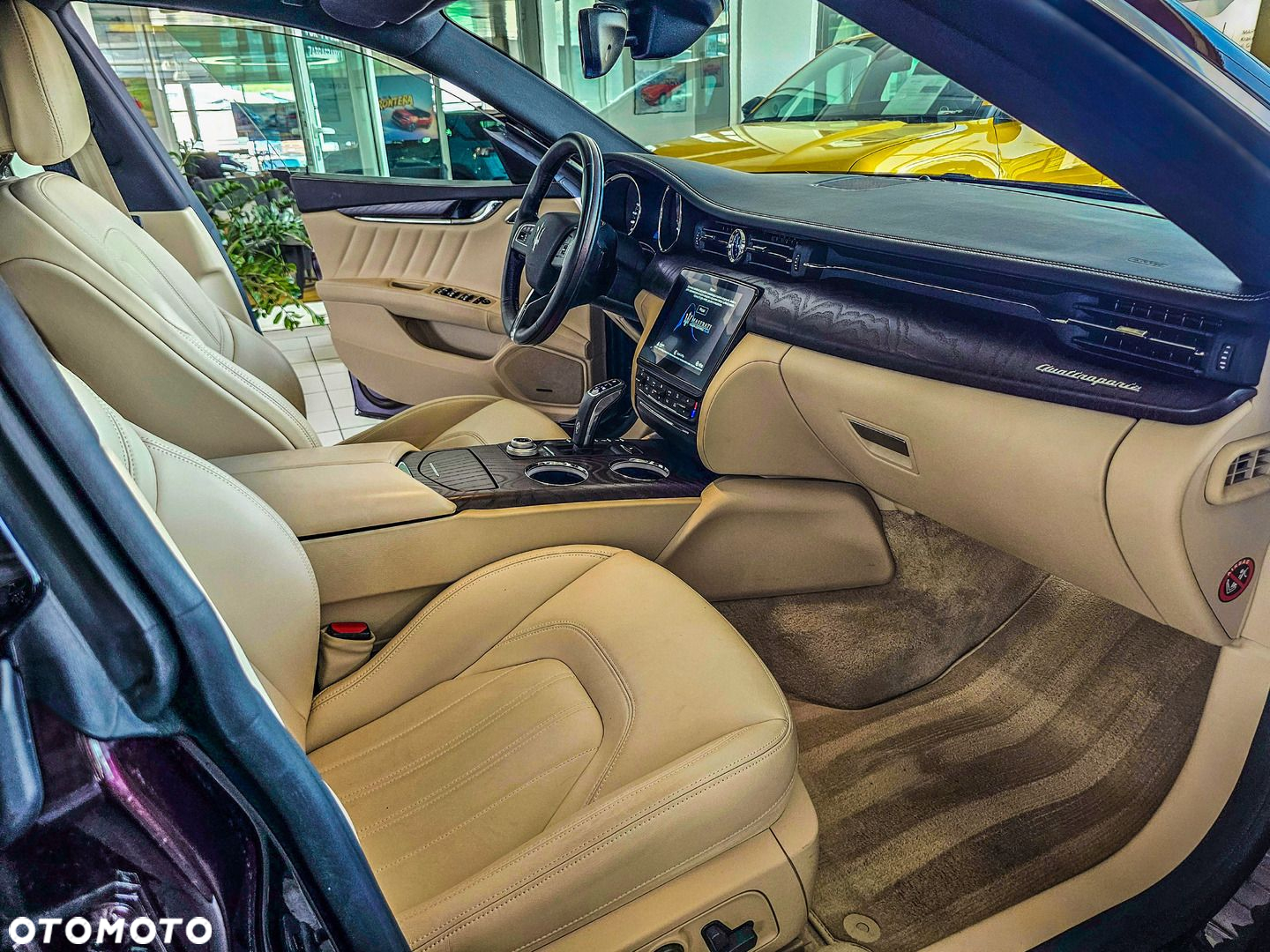 Maserati Quattroporte - 16
