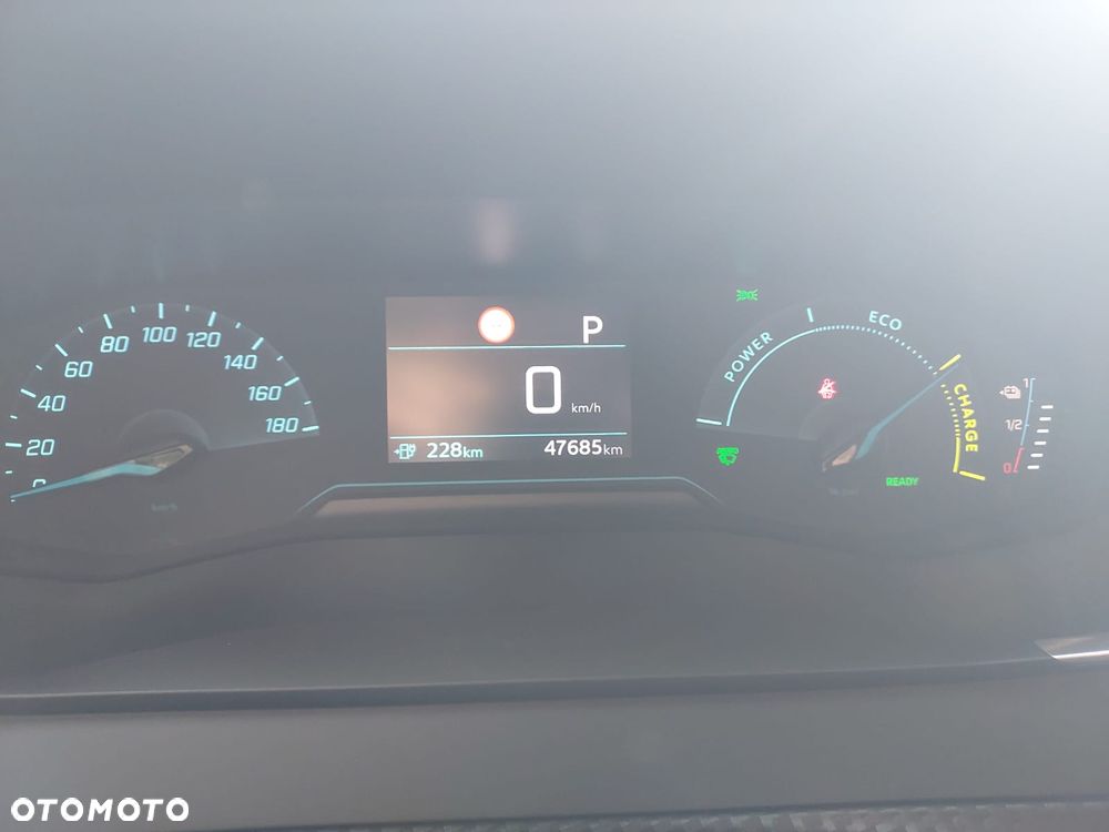 Peugeot 208 Elektromotor 136 E-Style - 12