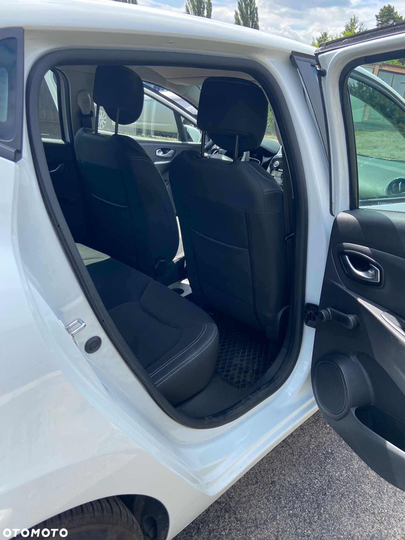 Renault Clio 0.9 TCe Life - 15