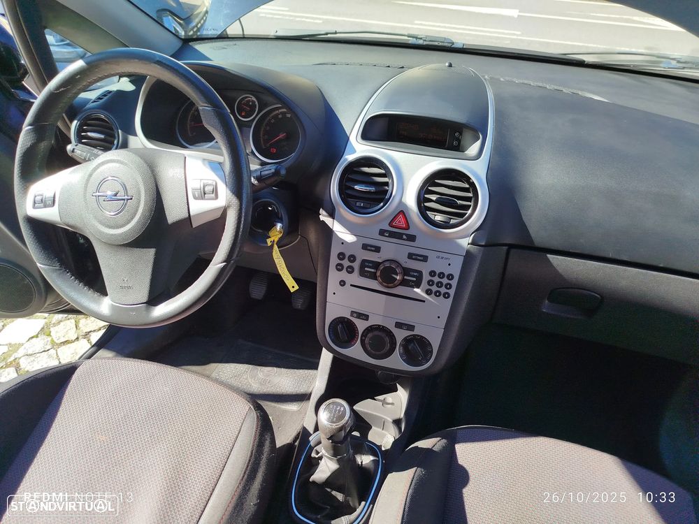 Opel Corsa 1.2 Black Edition - 8