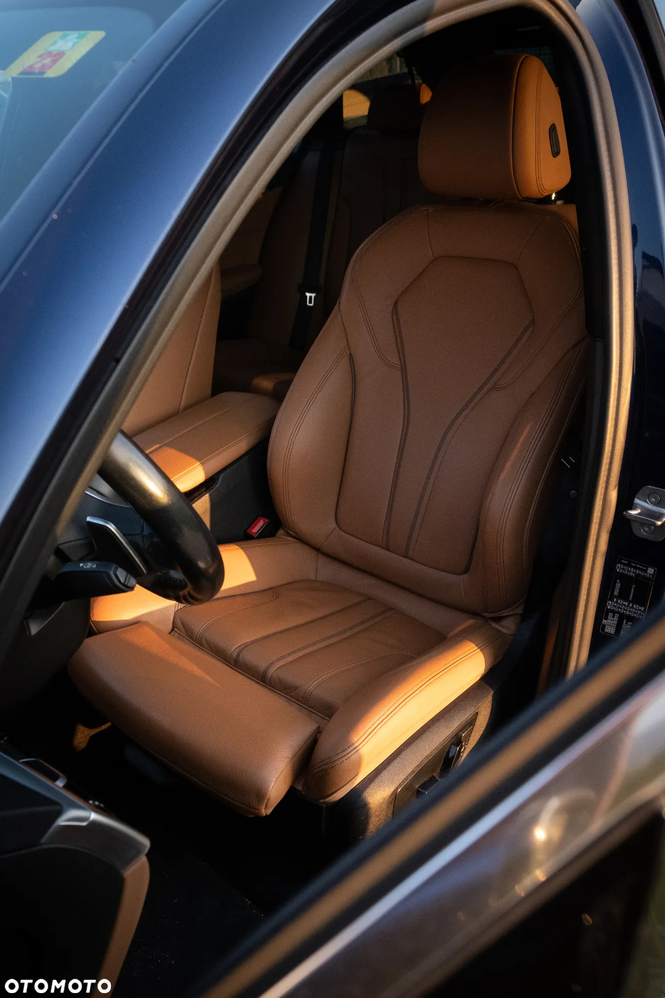 BMW Seria 5 520d M Sport - 34