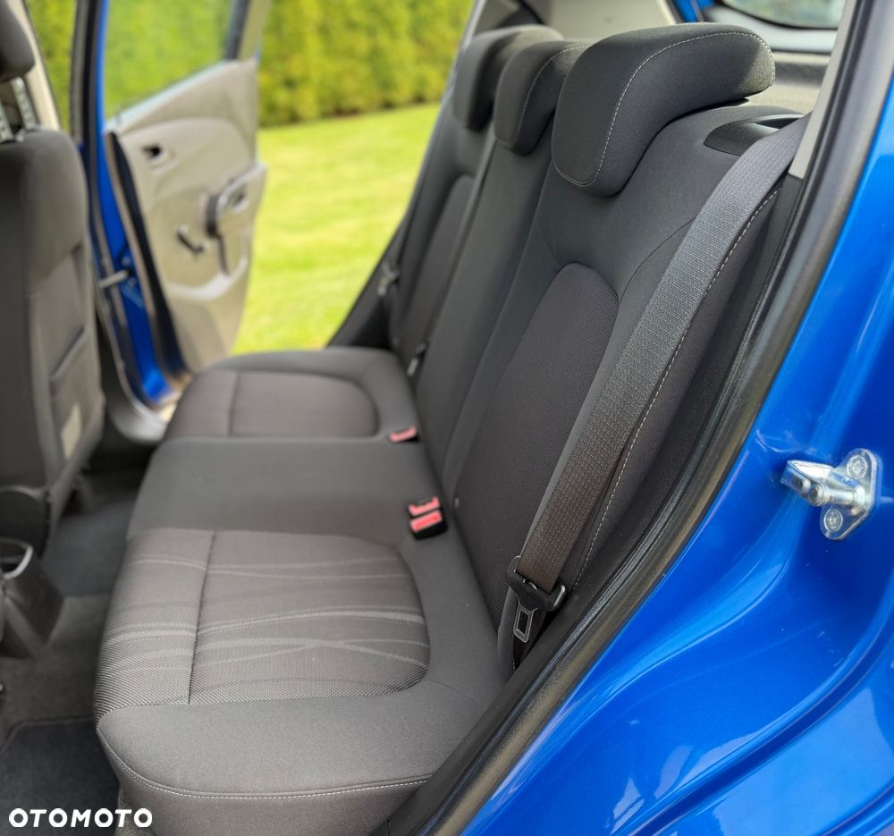 Chevrolet Aveo 1.2 LS+ - 37
