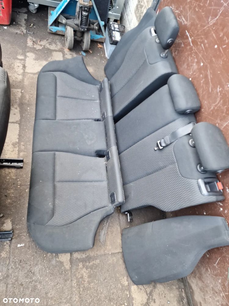 Komplet  foteli  BMW  F20 - 5