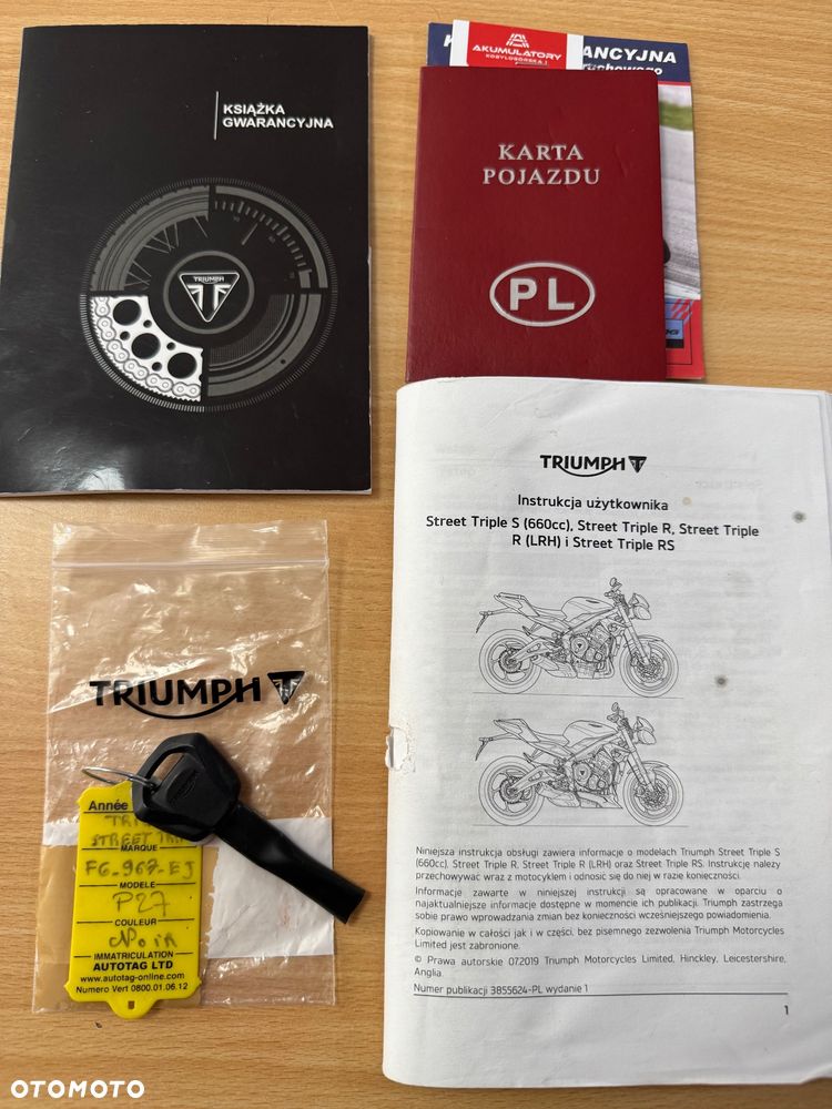 Triumph Street Triple - 18