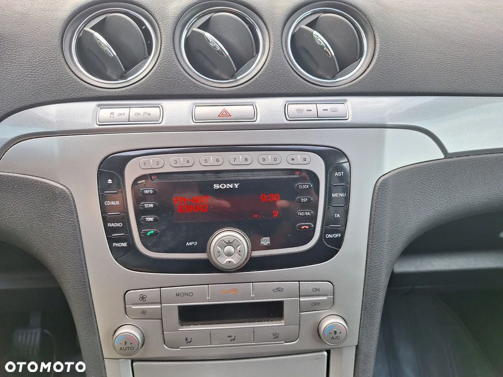 Ford S-Max 2.0 TDCi Titanium - 13