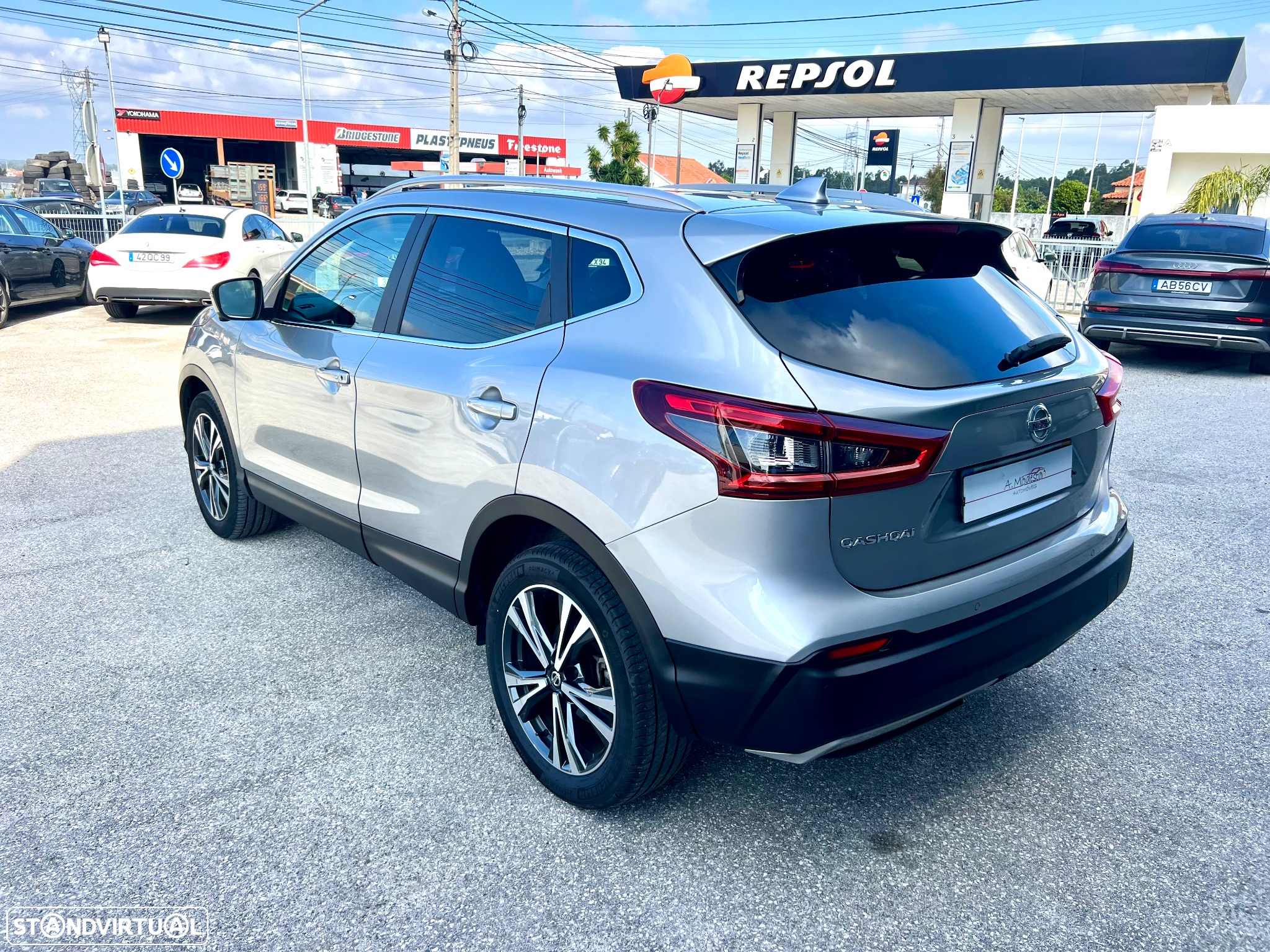 Nissan Qashqai 1.3 DIG-T N-Connecta J18 Led - 3