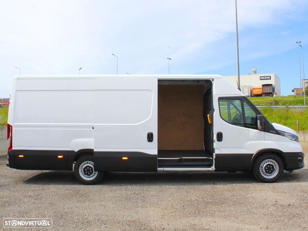Iveco Daily 35S16 Longa 2023 com IVA - 4