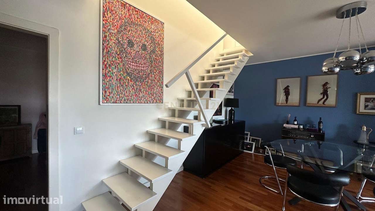 Duplex com Terraços e Espaços Versáteis em Matosinhos Sul - Grande imagem: 2/44