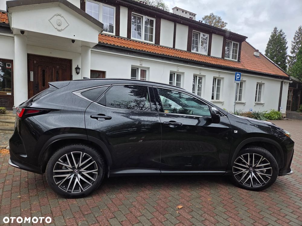 Lexus NX 350h F Sport AWD - 8