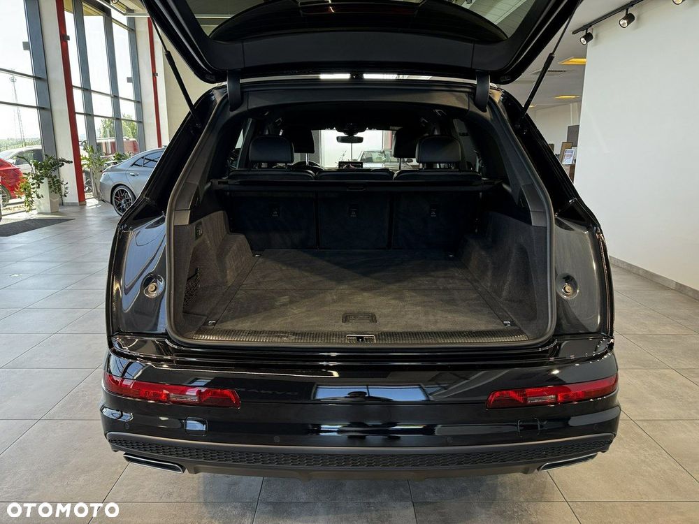 Audi Q7 - 13
