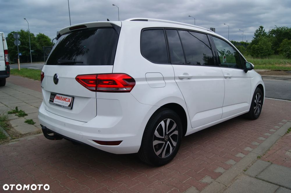 Volkswagen Touran 2.0 TDI SCR DSG ACTIVE - 5