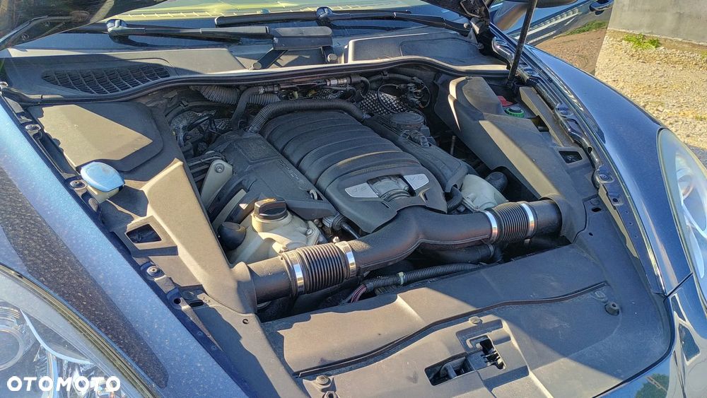 Porsche Cayenne S Tiptronic S - 12