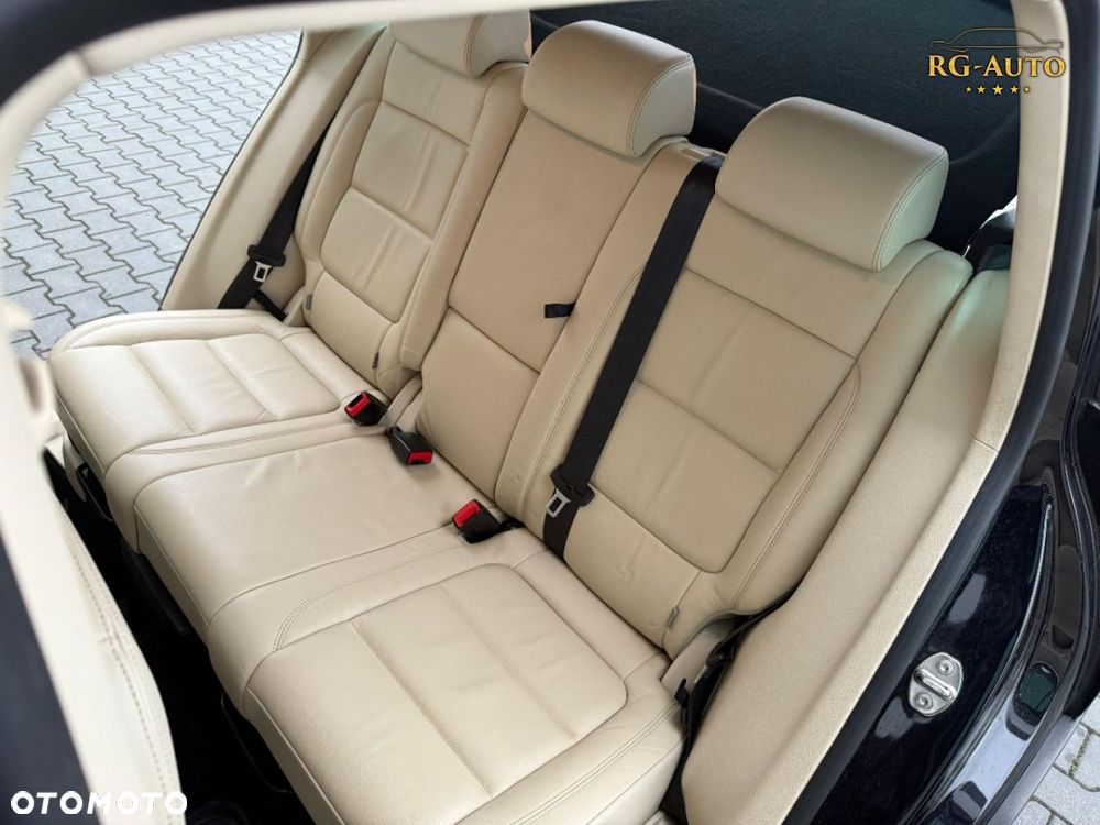 Volkswagen Tiguan - 21