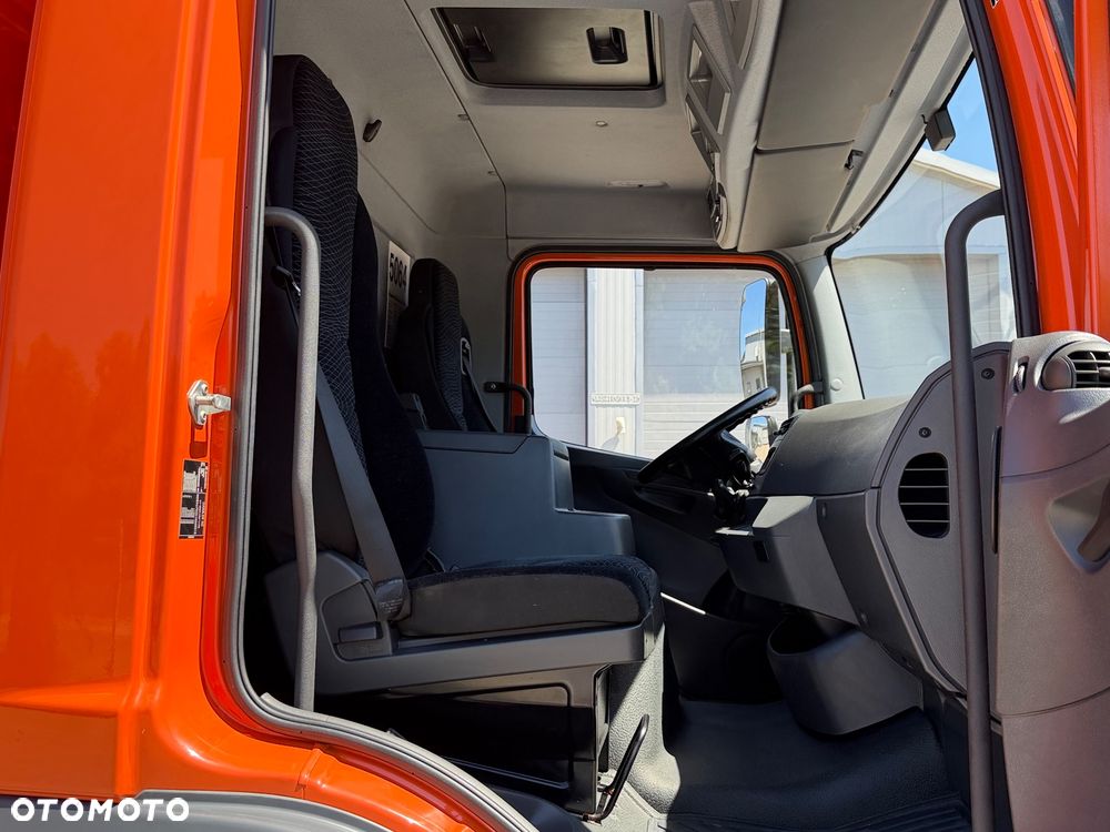 Mercedes-Benz ATEGO - 14