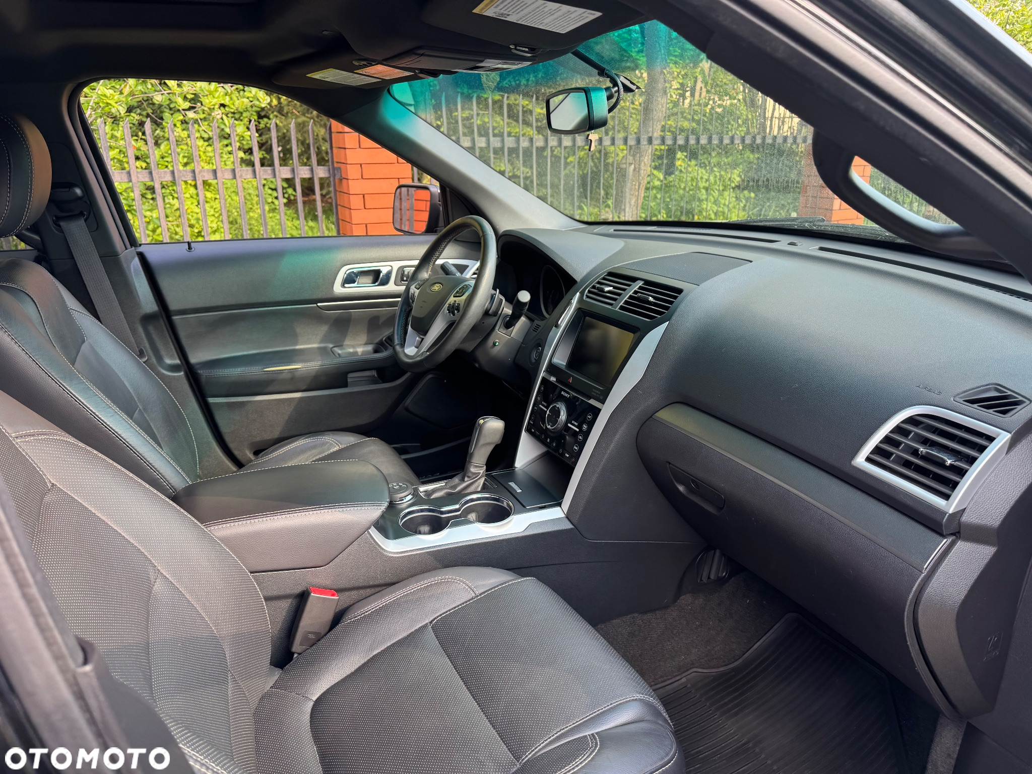 Ford Explorer - 8