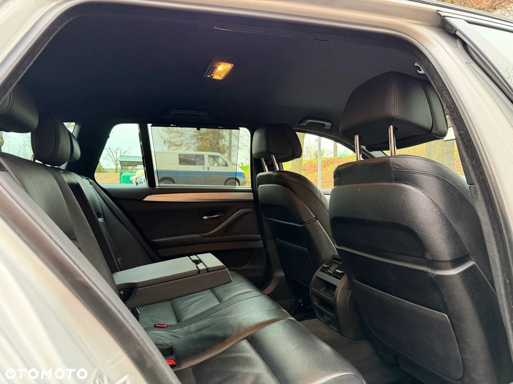 BMW Seria 5 - 33