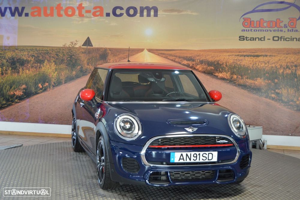 MINI 3 Portas John Cooper Works Auto Desportiva - 8