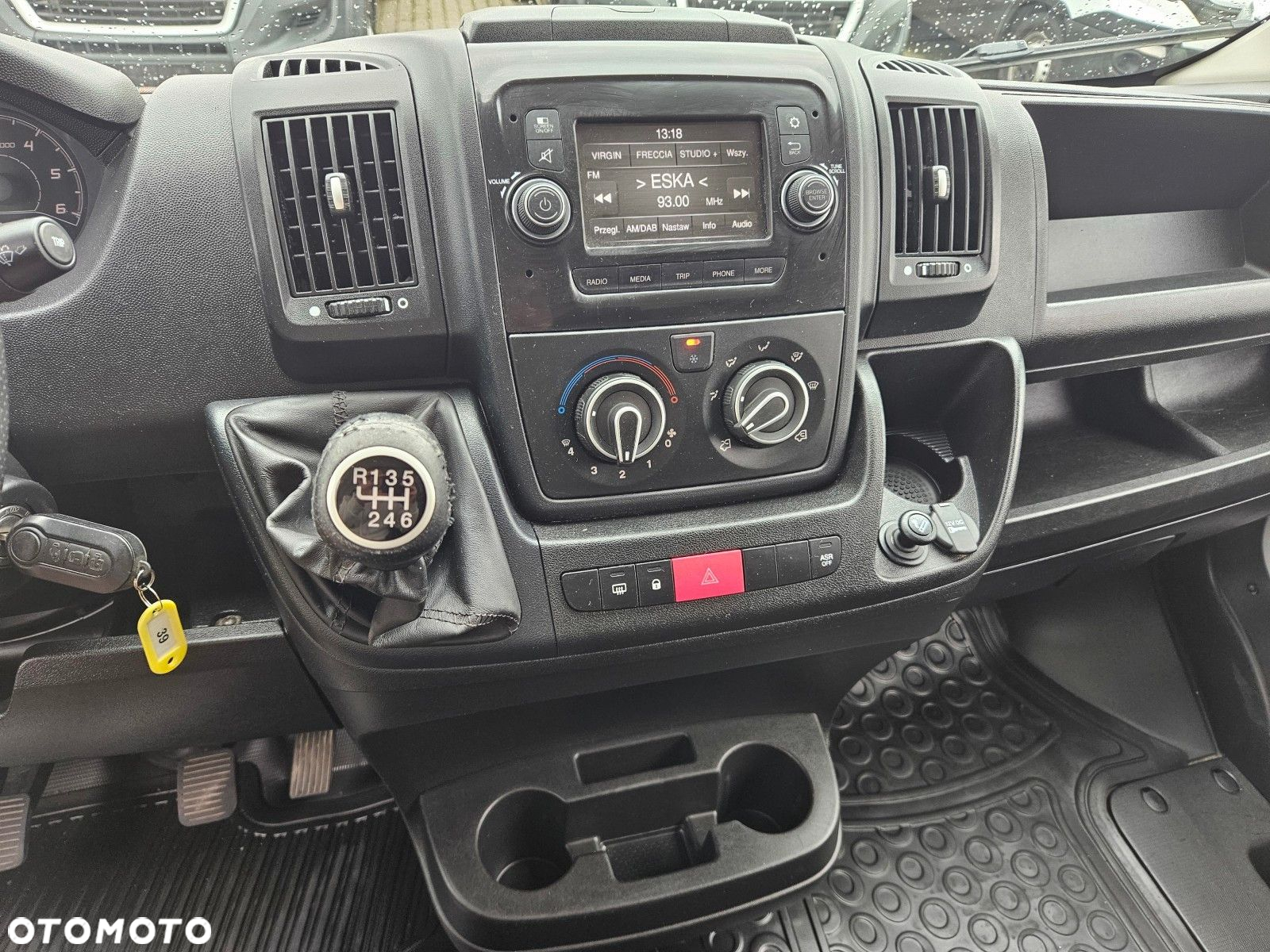 Peugeot boxer L3H2 *74999zł NETTO* 2,2HDi/165KM - 29