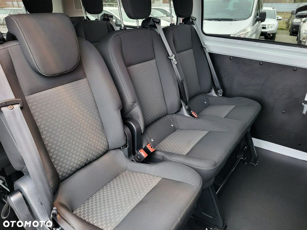 Ford Transit Custom - 22