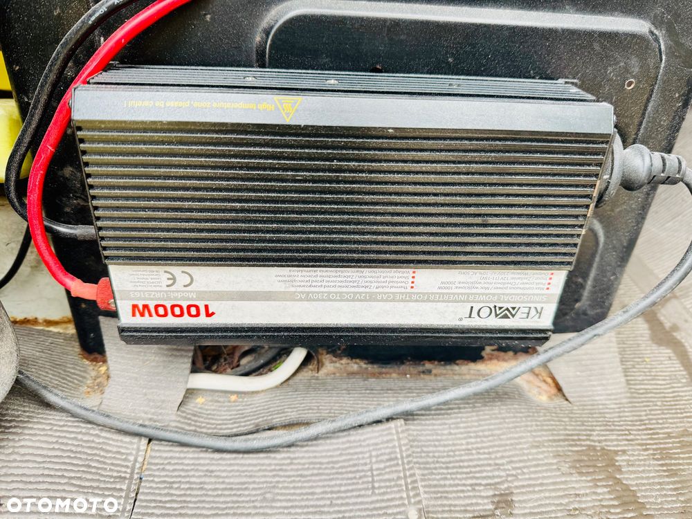 Peugeot J5 - 17