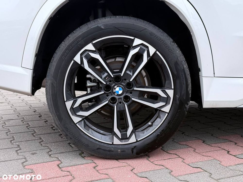 BMW X1 - 17